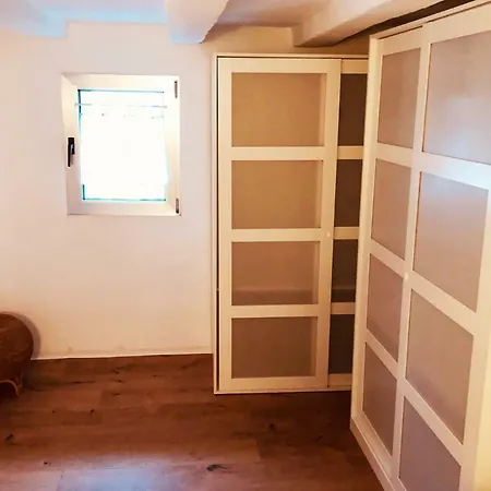 Hébergement de vacances Gemutliches Einfamilienhaus Mit Gartennutzung In Troisdorf
