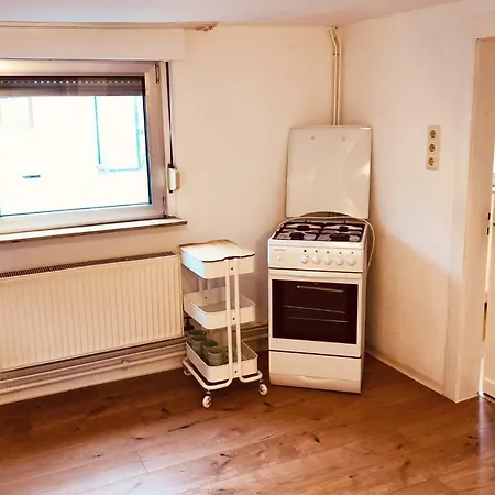 Gemutliches Einfamilienhaus Mit Gartennutzung In * Troisdorf