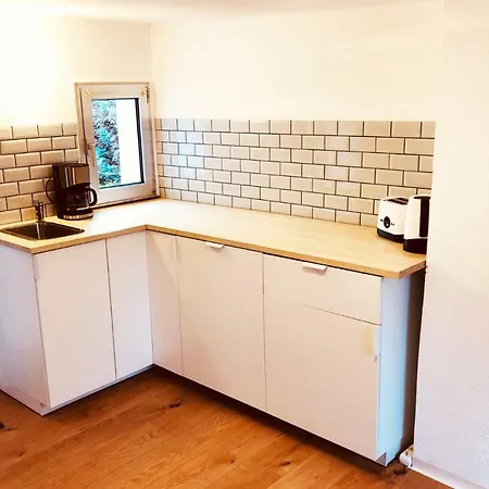 Gemutliches Einfamilienhaus Mit Gartennutzung In Hébergement de vacances Troisdorf
